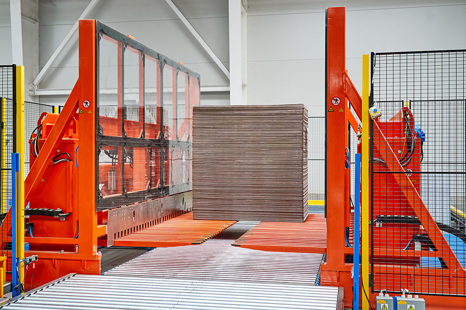 AUTOMATED PALLET HANDLING SYSTEM